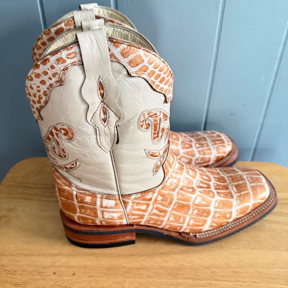 Ferrini Womens Stampede Caiman Croc Print Boot Sz 8.5 B Rust Ivory Square Toe